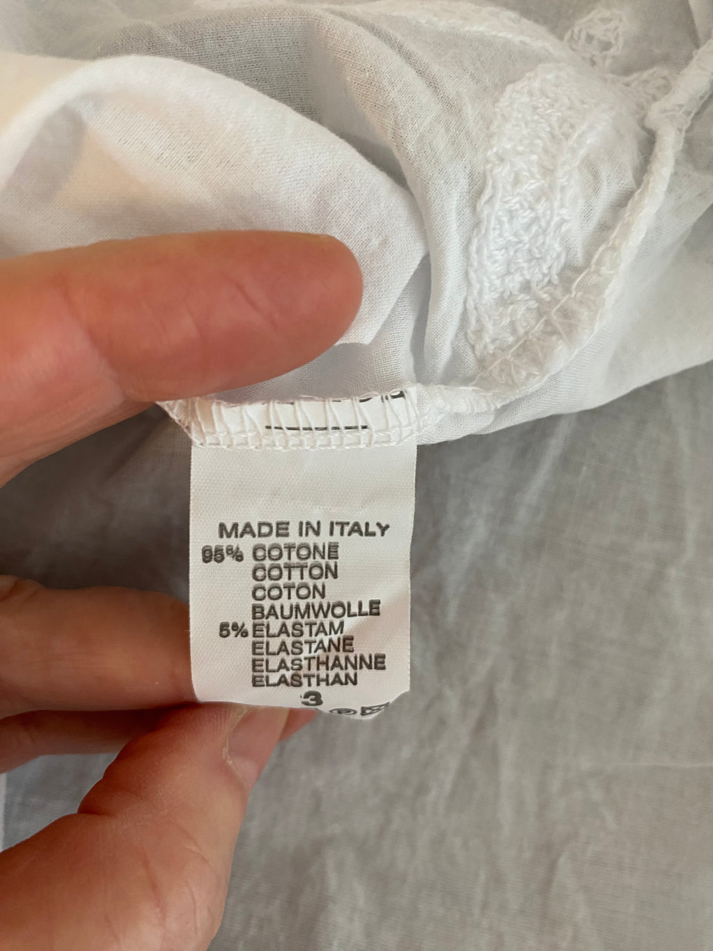 Romantische, pfiffige Baumwoll-Bluse in Weiß, locker geschnittene Einheitsgröße M/XL