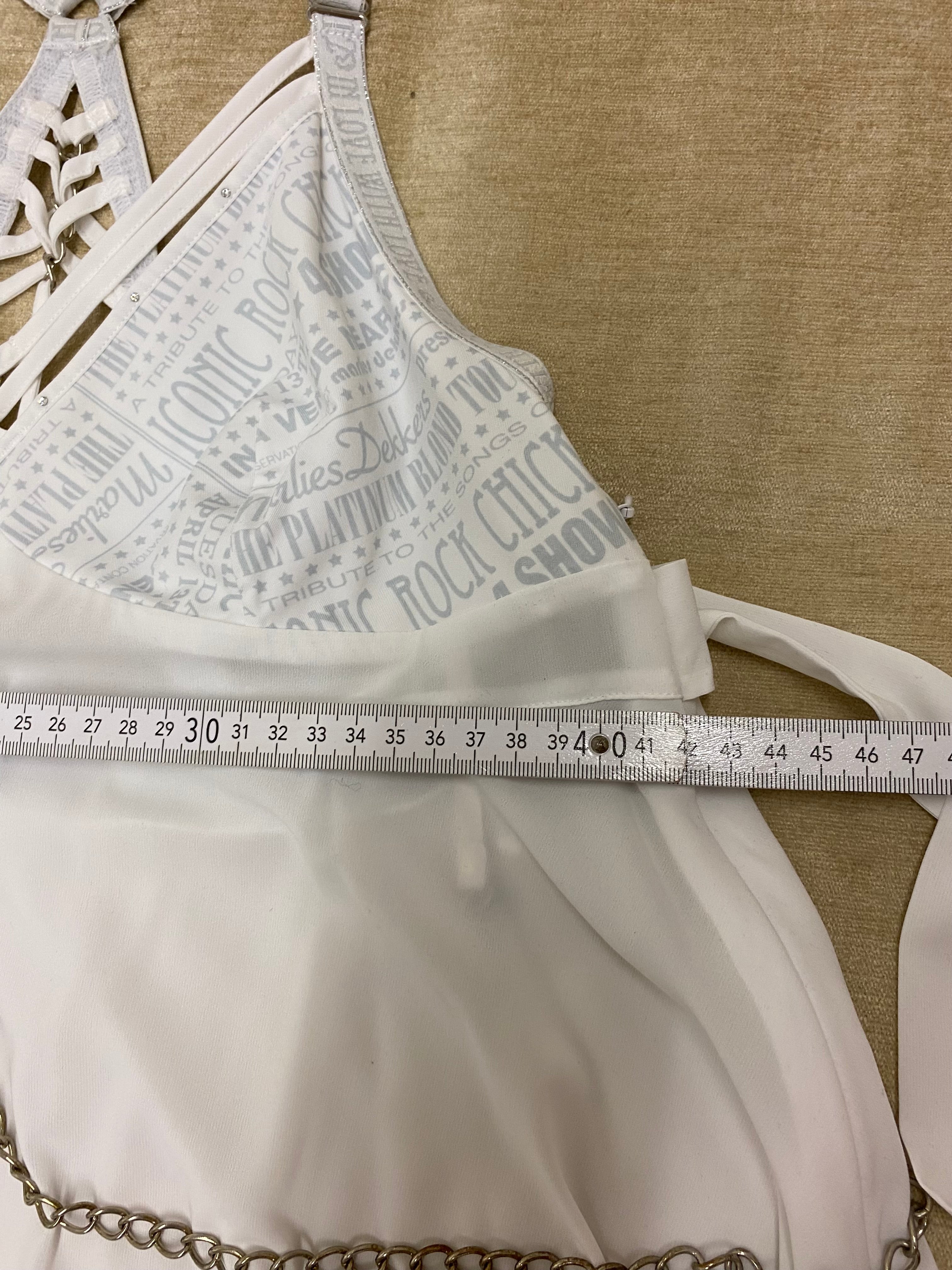 Exklusives, umwerfendes Top von Marlies Dekkers – Weiß mit Strass & Kettendetails