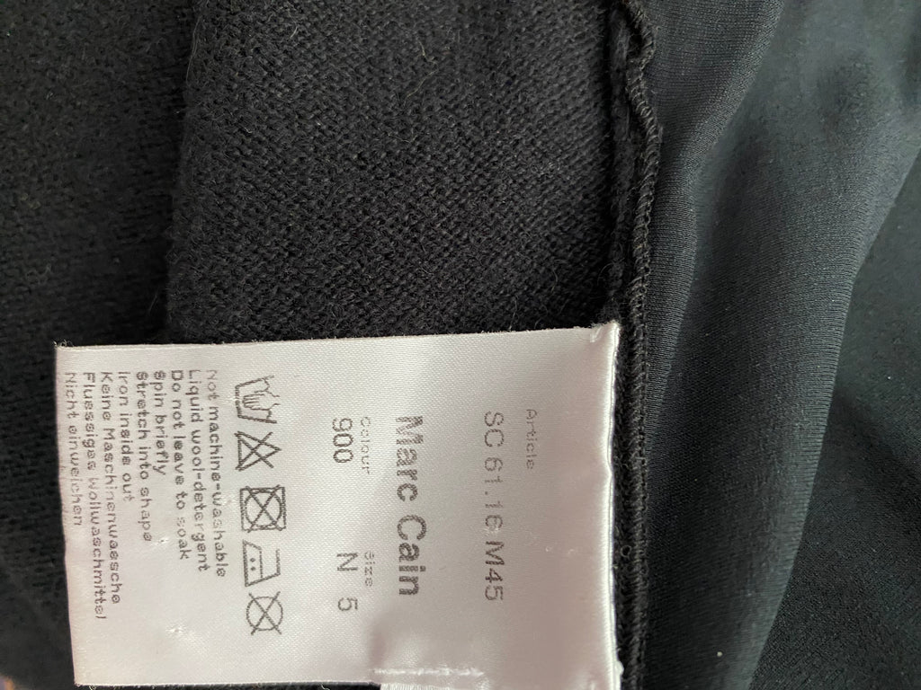 Marc Cain Luxus-Kleid: Edle Seide & Kaschmir (Gr. N5 / 38-42)