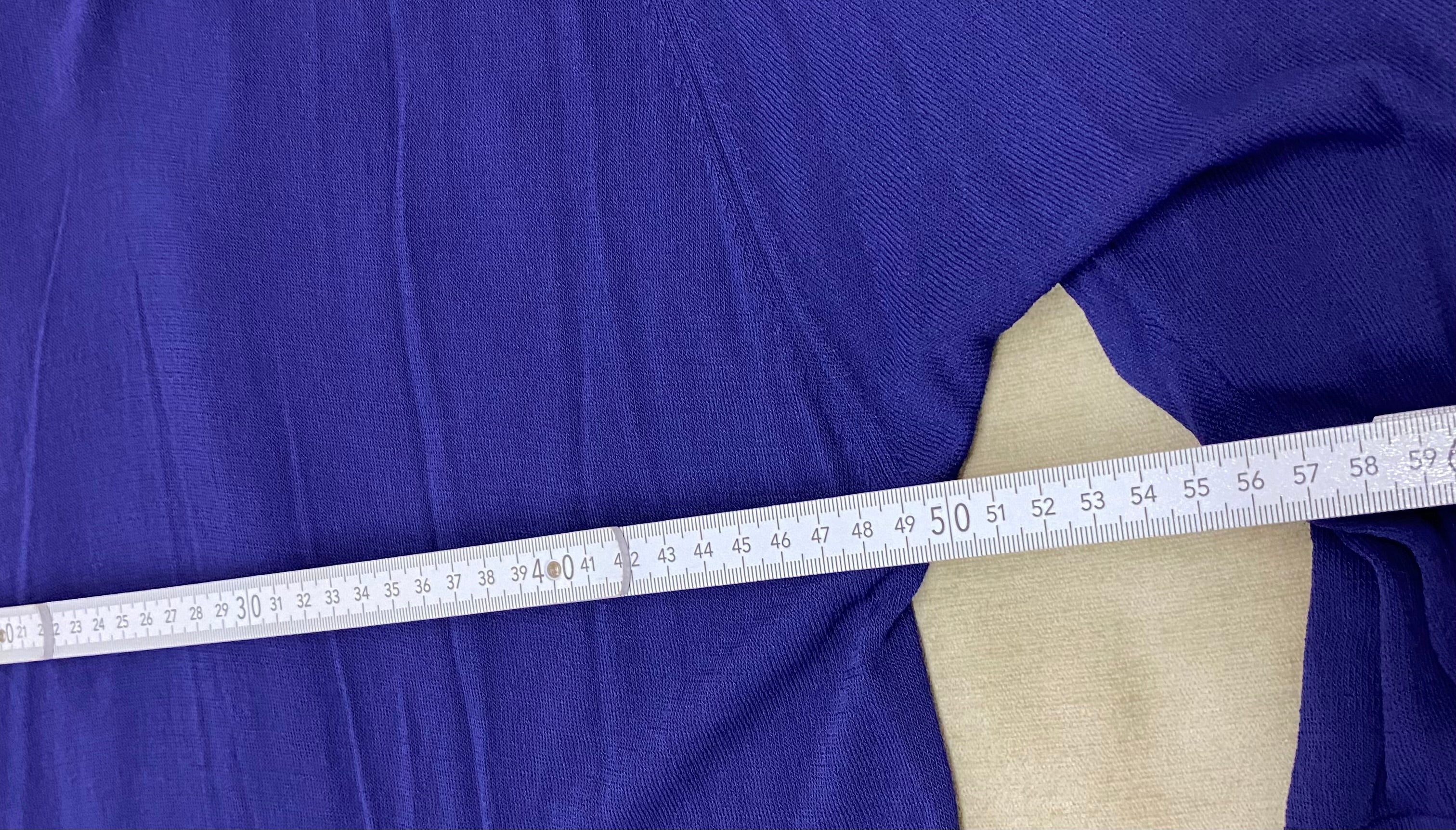 Sportliches Marc Cain Long-Shirt in leuchtendem Royalblau , V-Ausschnitt, Oversize, wie neu