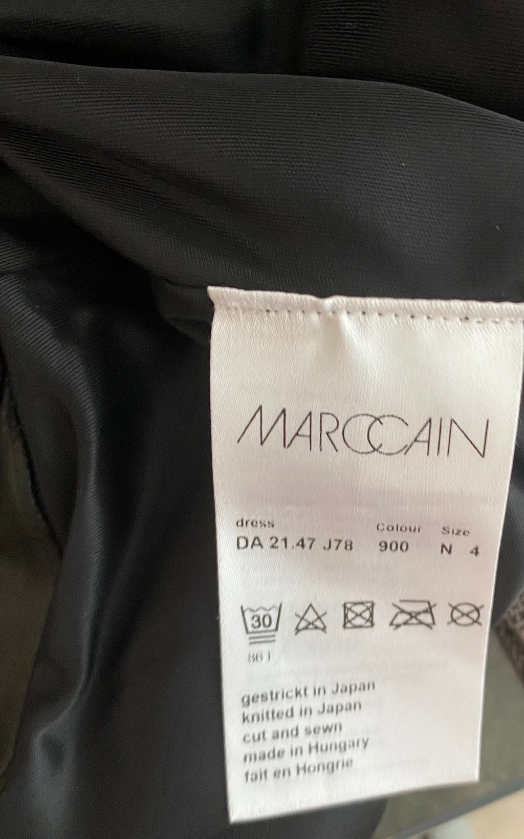 Edles MARC CAIN Kleid (mit leicht rockigem Touch) Leder-Optik & Stretch, N4 Gr. 38/40, Top Zustand- ungetragen!