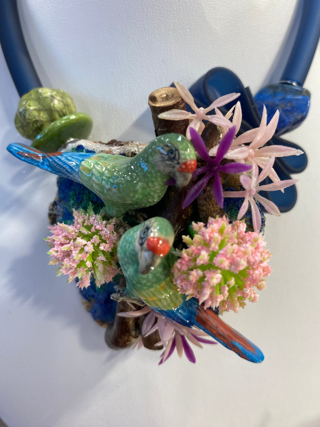 Ein Stück tropisches Paradies ! Einzigartiges Unikat-Collage-Collier von Anna Mütz