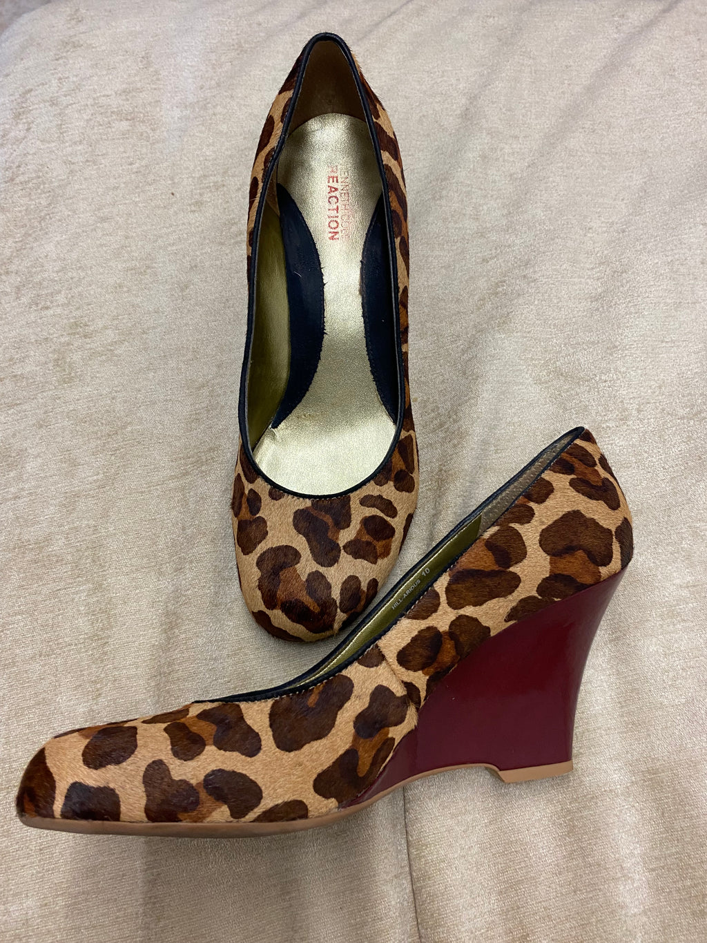 Elegante Kenneth Cole Reaction Keilpumps, Animal Print, Gr. 41/41,5 (US 10)Top Zustand!
