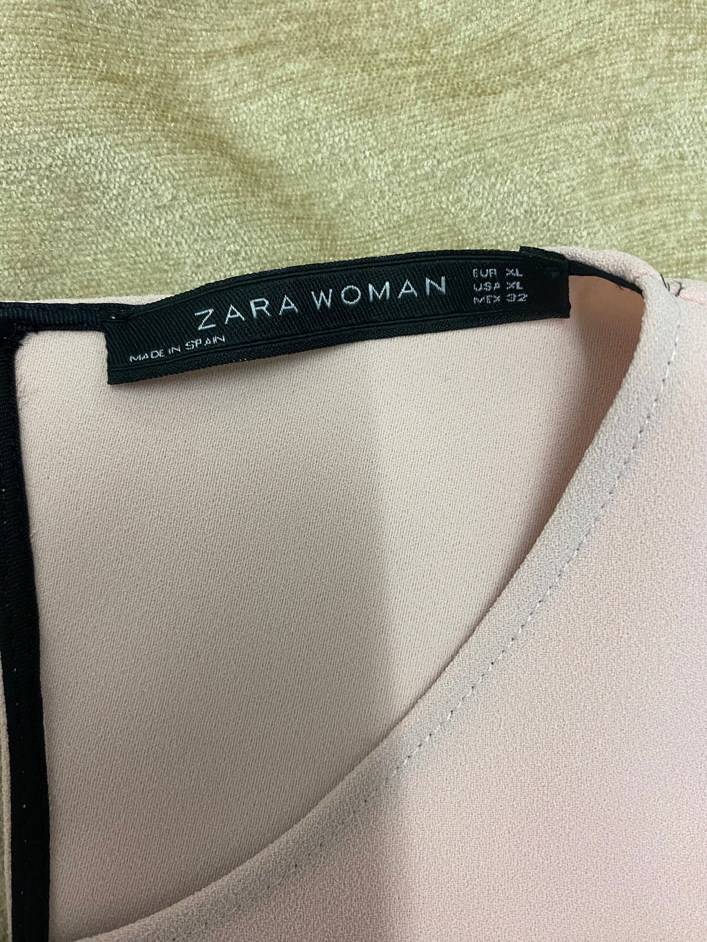 Elegante Zara Woman Bluse in Rosé mit verspielten Ärmeln – Größe XL