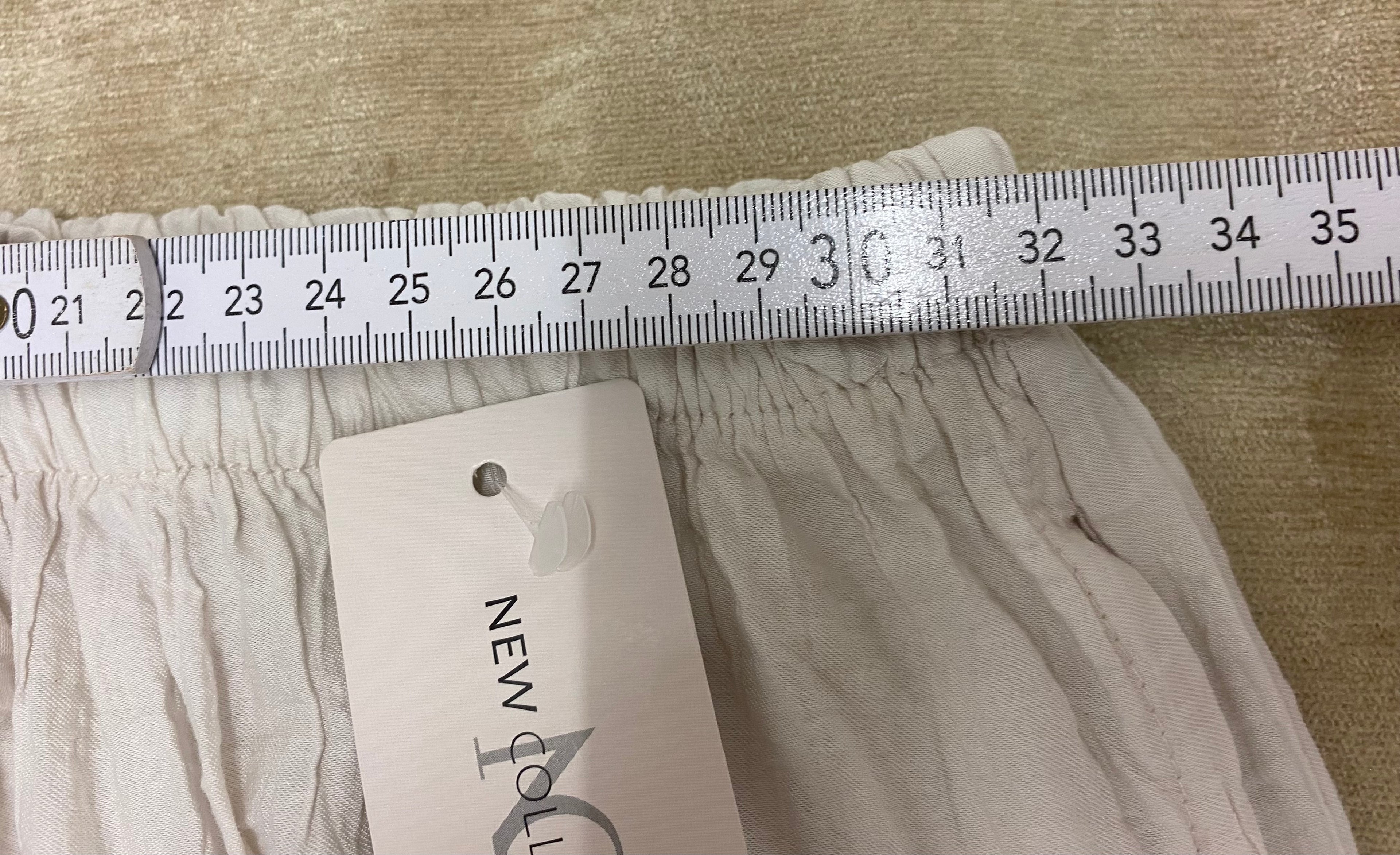 Sommerliche Palazzo-Hose in Off-White – Crinkle-Optik – One Size (Gr 38-44)