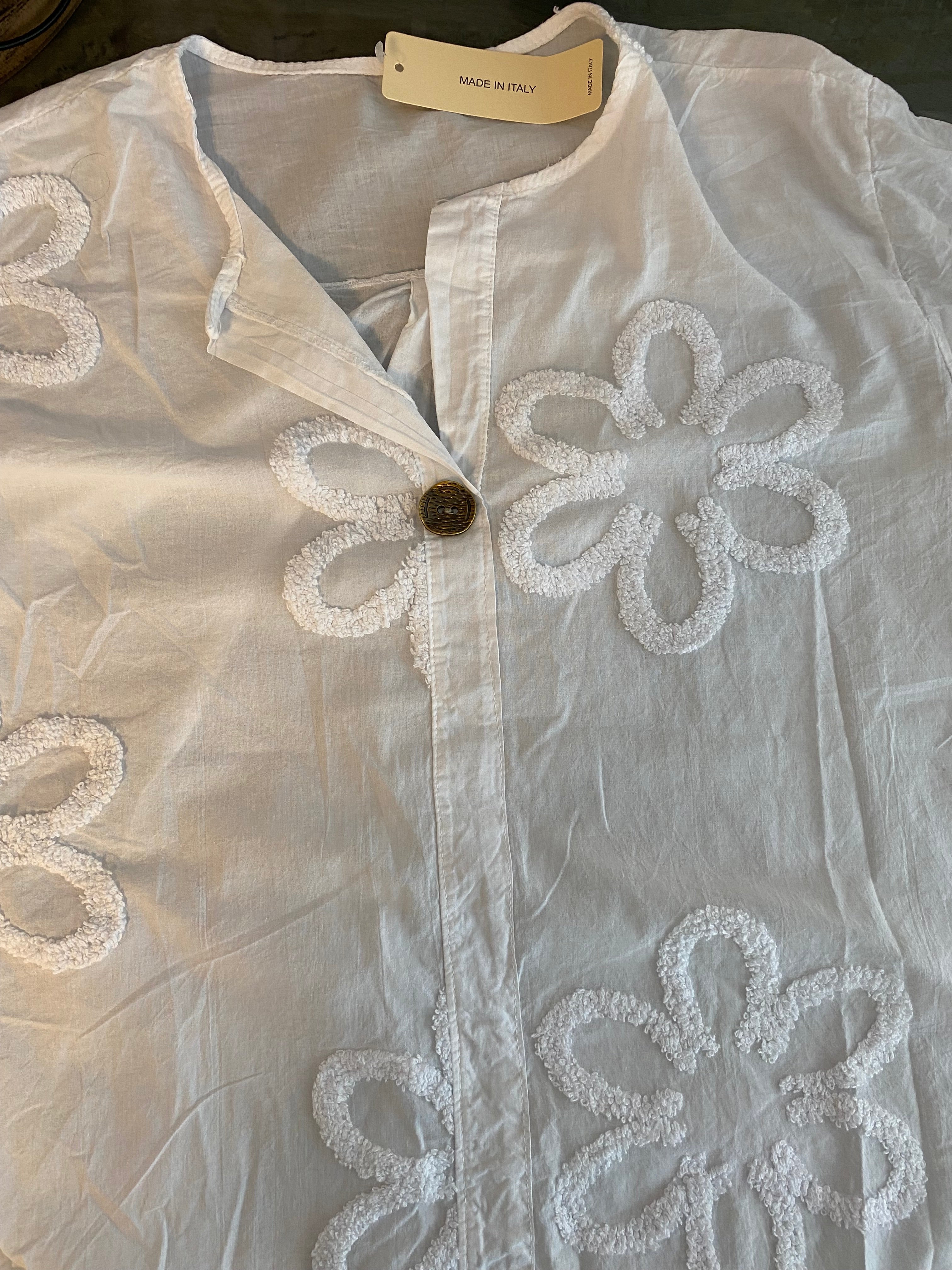 Romantische, pfiffige Baumwoll-Bluse in Weiß, locker geschnittene Einheitsgröße M/XL