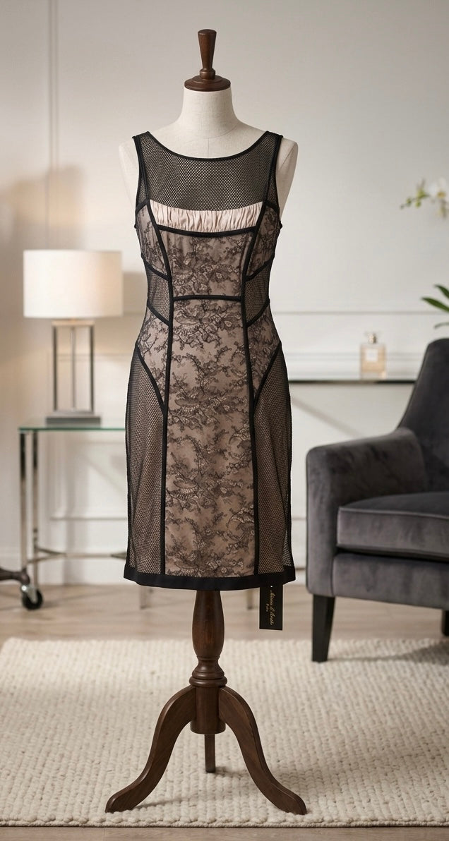 Marc Cain extravagantes Spitzenkleid Gr M in Schwarz- unterfüttert in Puder/Rosé, nude Look, neuwertig