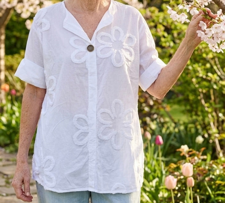 Romantische, pfiffige Baumwoll-Bluse in Weiß, locker geschnittene Einheitsgröße M/XL