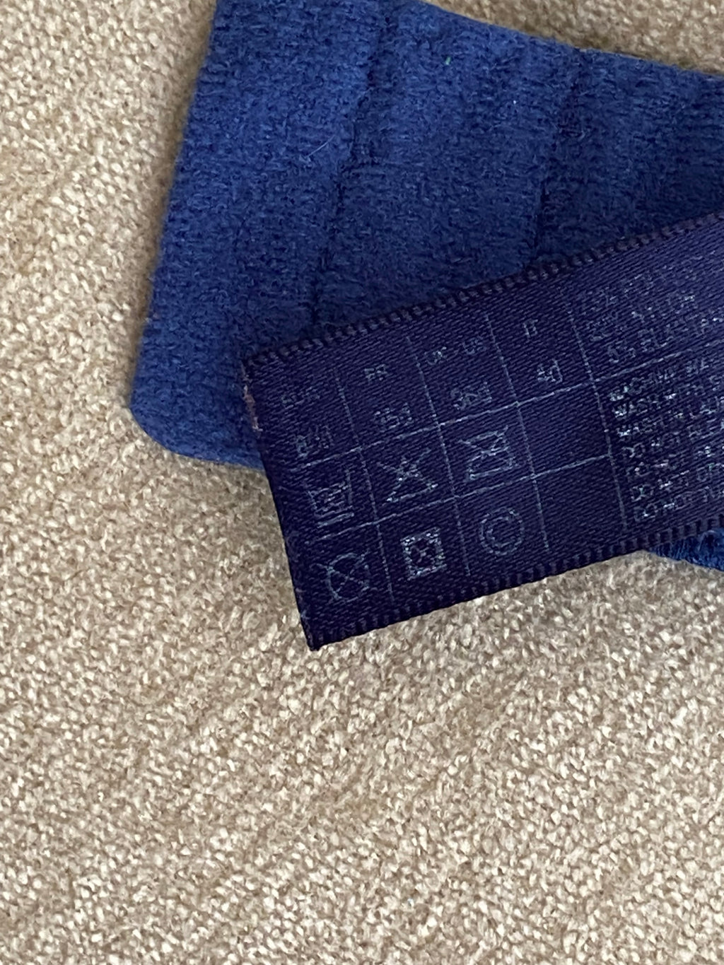 Luxus Wäsche-Set in glänzendem Tiefblau von Marlies Dekkers, 80 D – Wie neu!