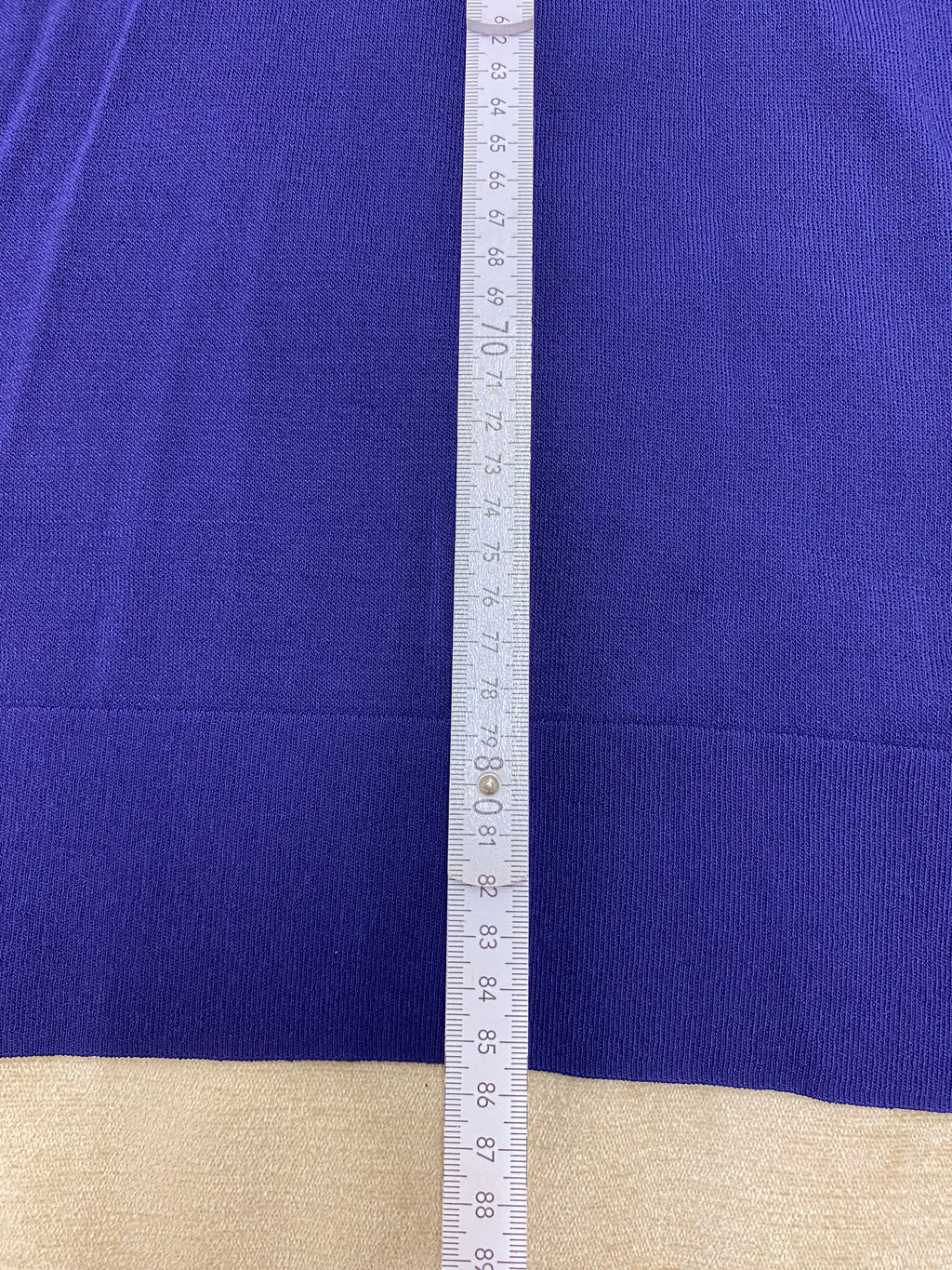 Sportliches Marc Cain Long-Shirt in leuchtendem Royalblau , V-Ausschnitt, Oversize, wie neu