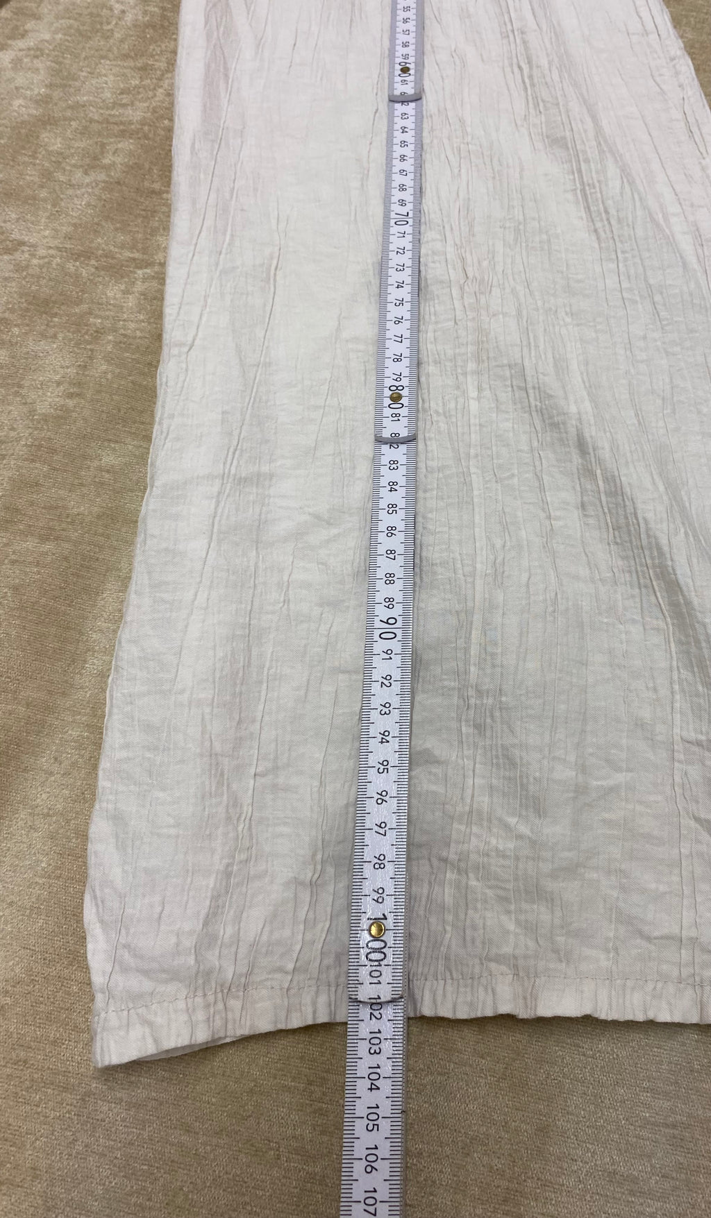 Sommerliche Palazzo-Hose in Off-White – Crinkle-Optik – One Size (Gr 38-44)