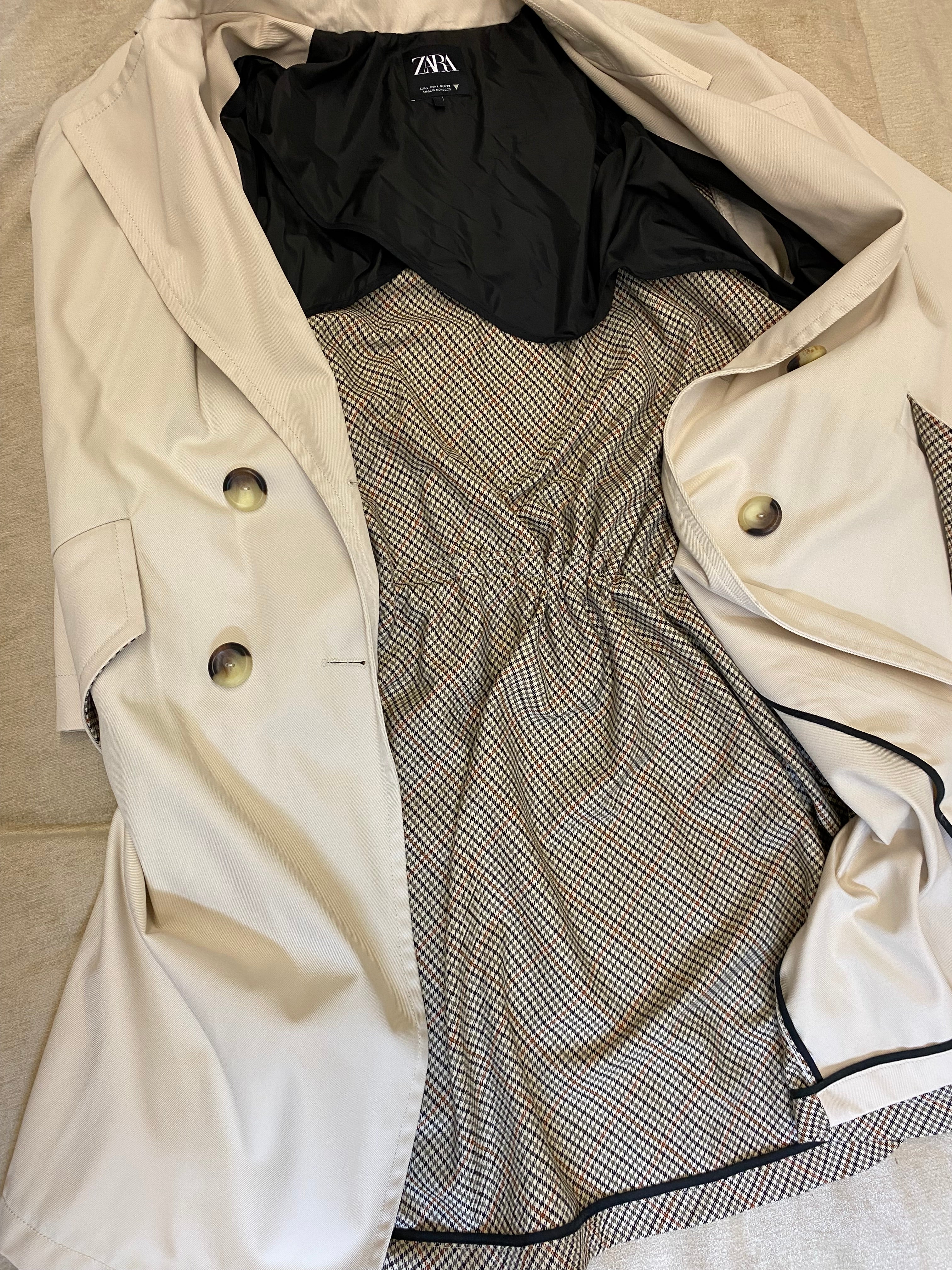Neuer Zara Trenchcoat/Mantel, Ecru, Over-Size Größe L (38-52) ungetragen & besondere Details (Karo-Muster)